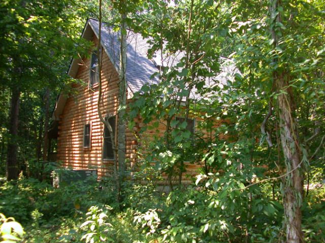 Cabin Southern Illinois Eclipse